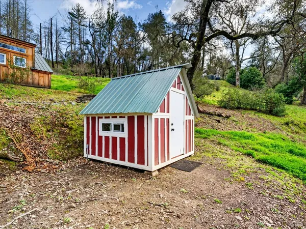 $2,100,000 | 11641 Highway 128, Healdsburg, CA 95448