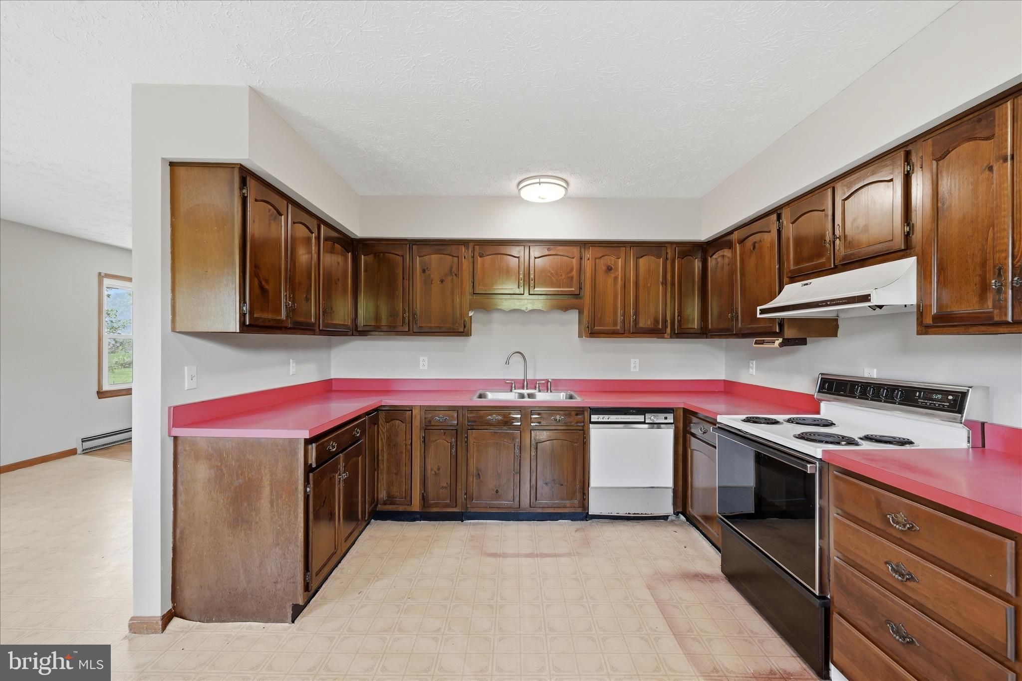 2879 Christian Church Road High View, WV 26808 - Photo 24 of 106 Kitchen