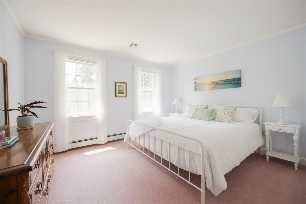 25 Steeplechase Lane Canton, MA 02021 - Photo 19 of 36