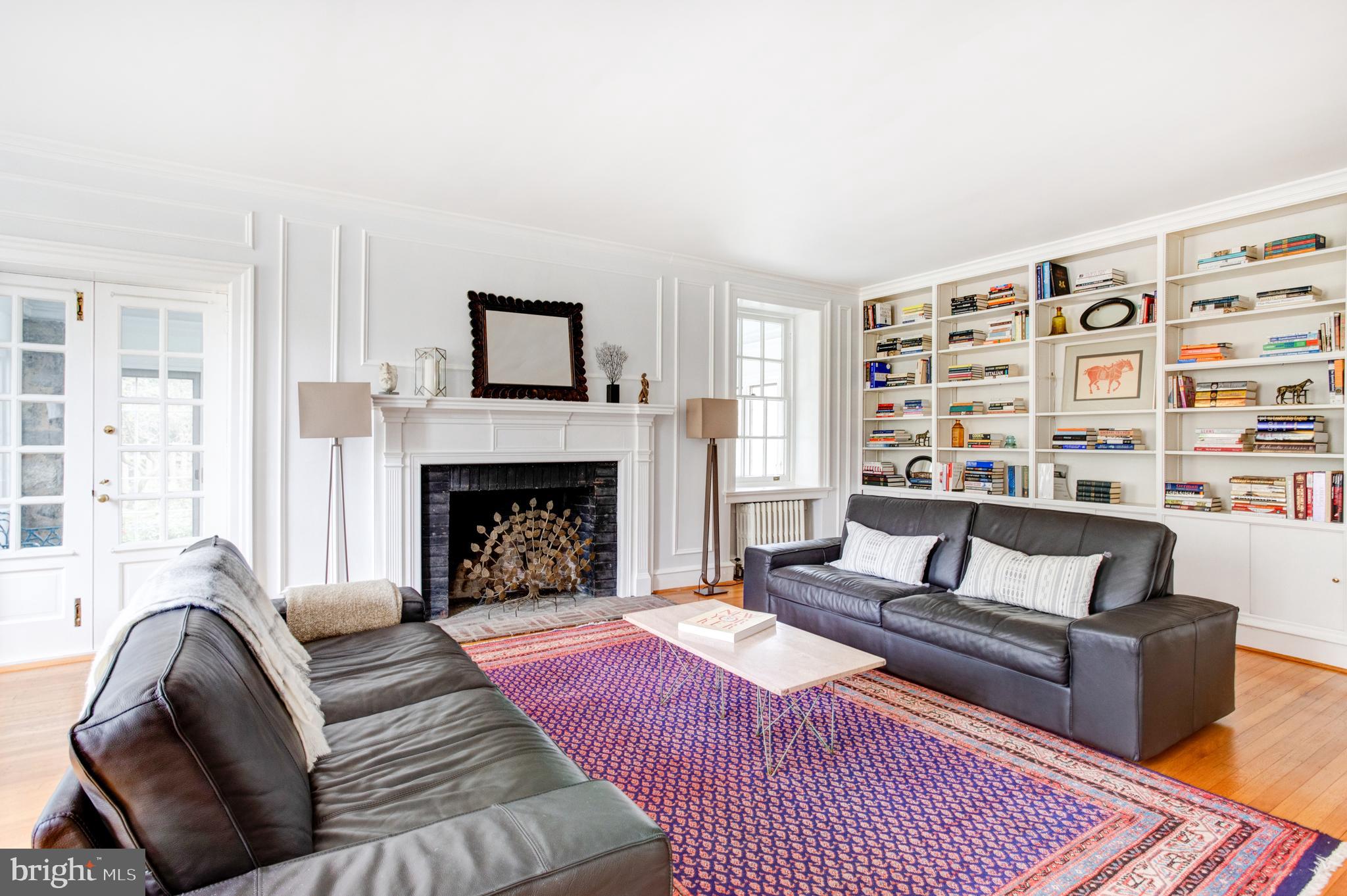 5 East Hampton Road Philadelphia, PA 19118 - Photo 11 of 32