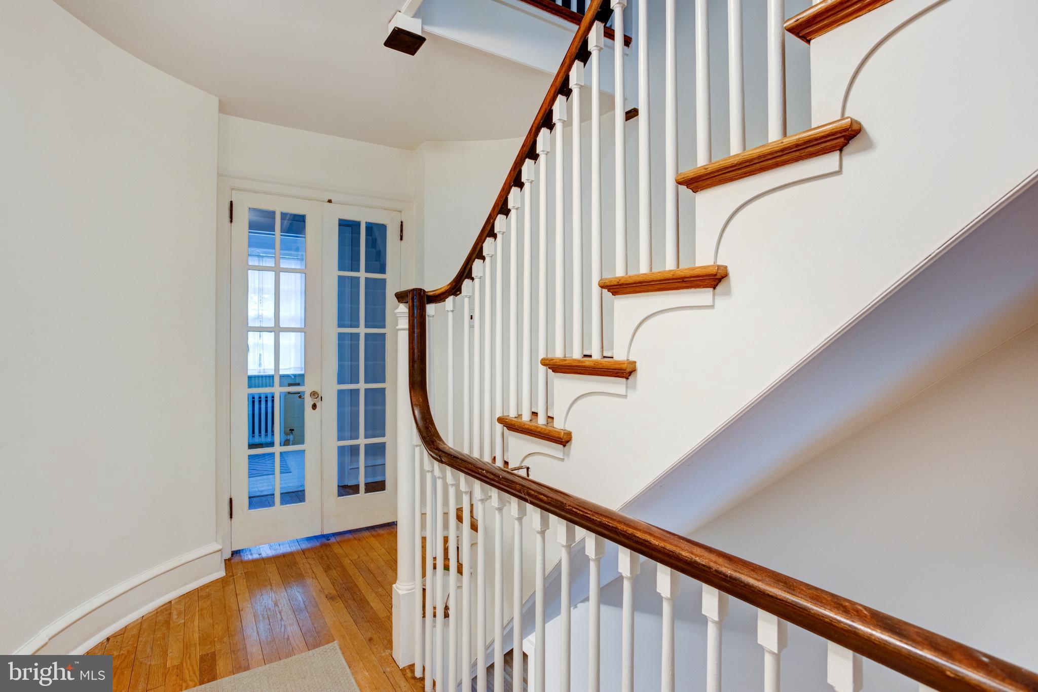 5 East Hampton Road Philadelphia, PA 19118 - Photo 22 of 32