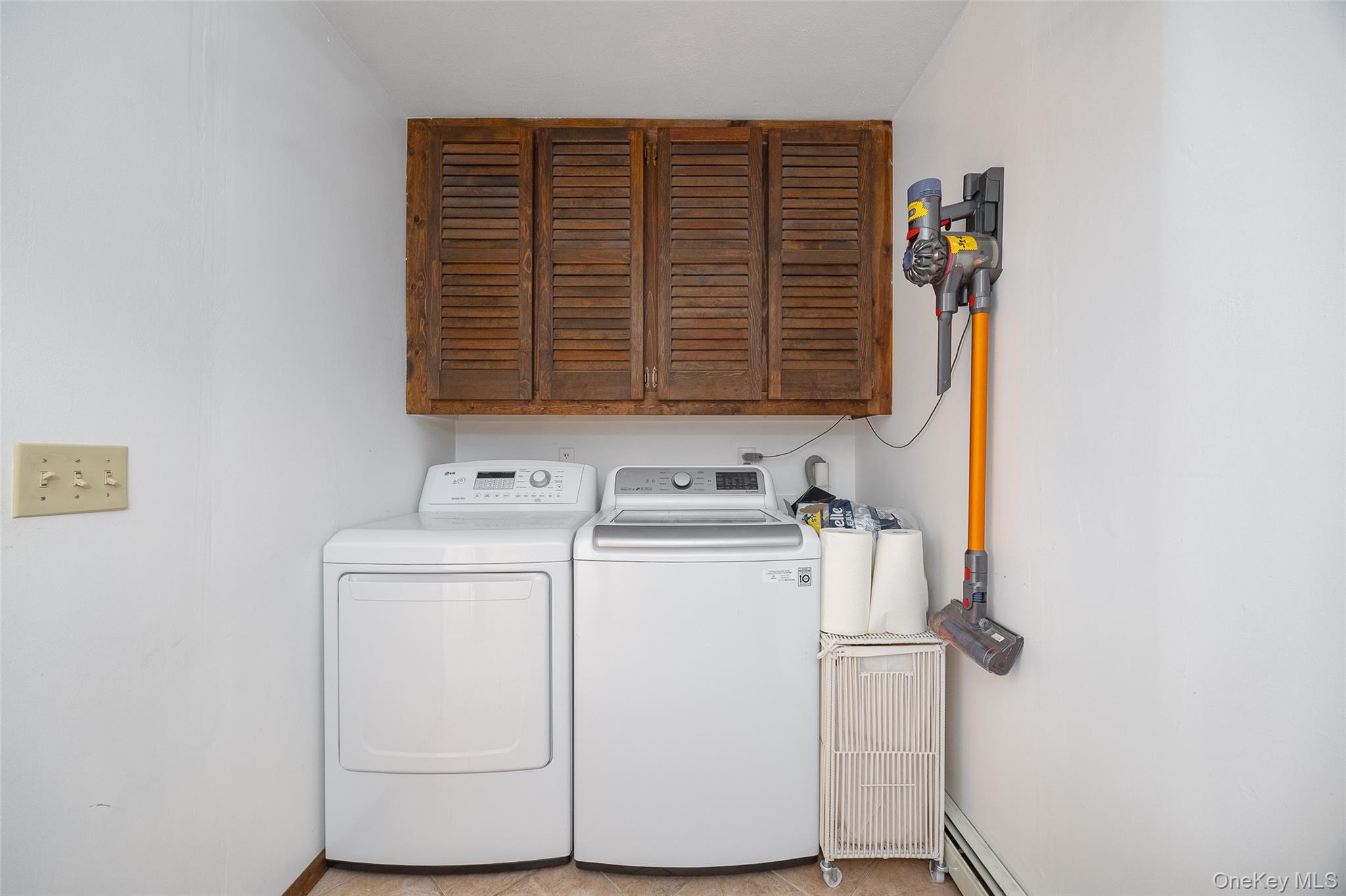 5 Chestnut Ridge Road Poughkeepsie, NY 12603 - Photo 24 of 39 a utility room with dryer and washer