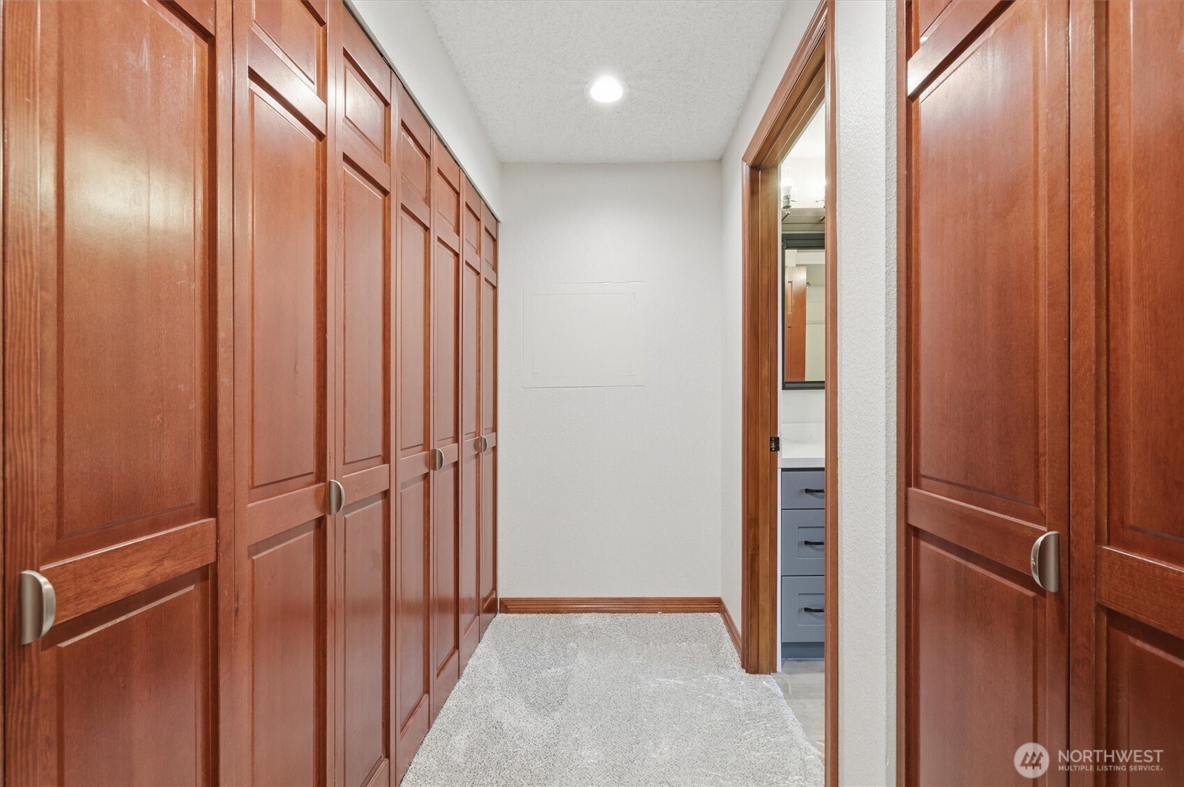 14312 63rd Avenue West Edmonds, WA 98026 - Photo 24 of 40 a view of a hallway