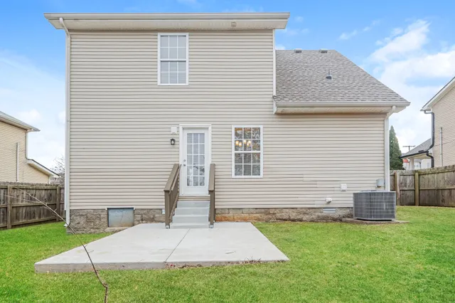 $2,200 | 209 Grovedale Trace, Antioch, TN 37013