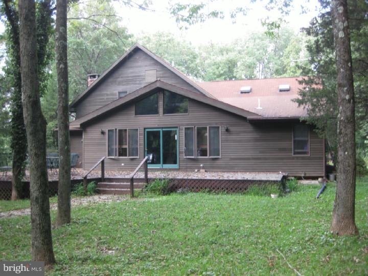 6845 Stump Road Pipersville, PA 18947 - Photo 14 of 16 Exterior