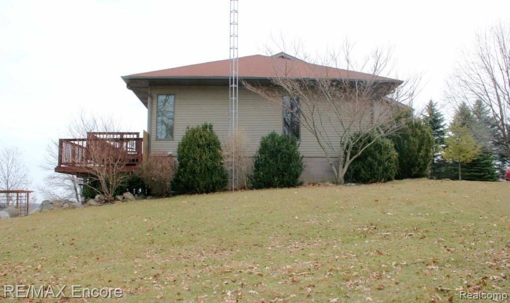 2594 Marathon Road Lapeer, MI 48446 - Photo 43 of 48 IMG_1227.jpg
