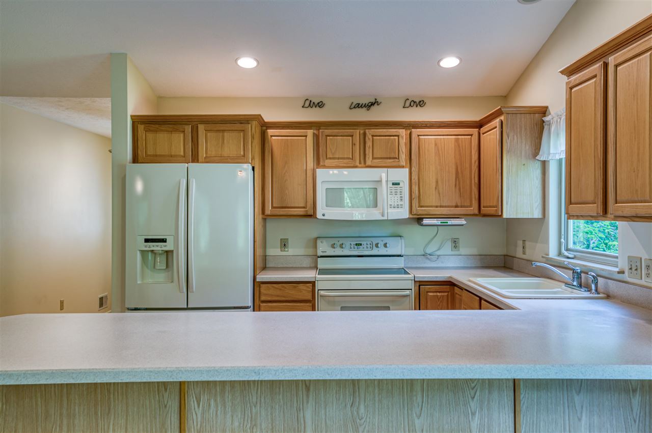 1275 Terra Road Traverse City, MI 49686 - Photo 14 of 35 1892427-13.JPG
