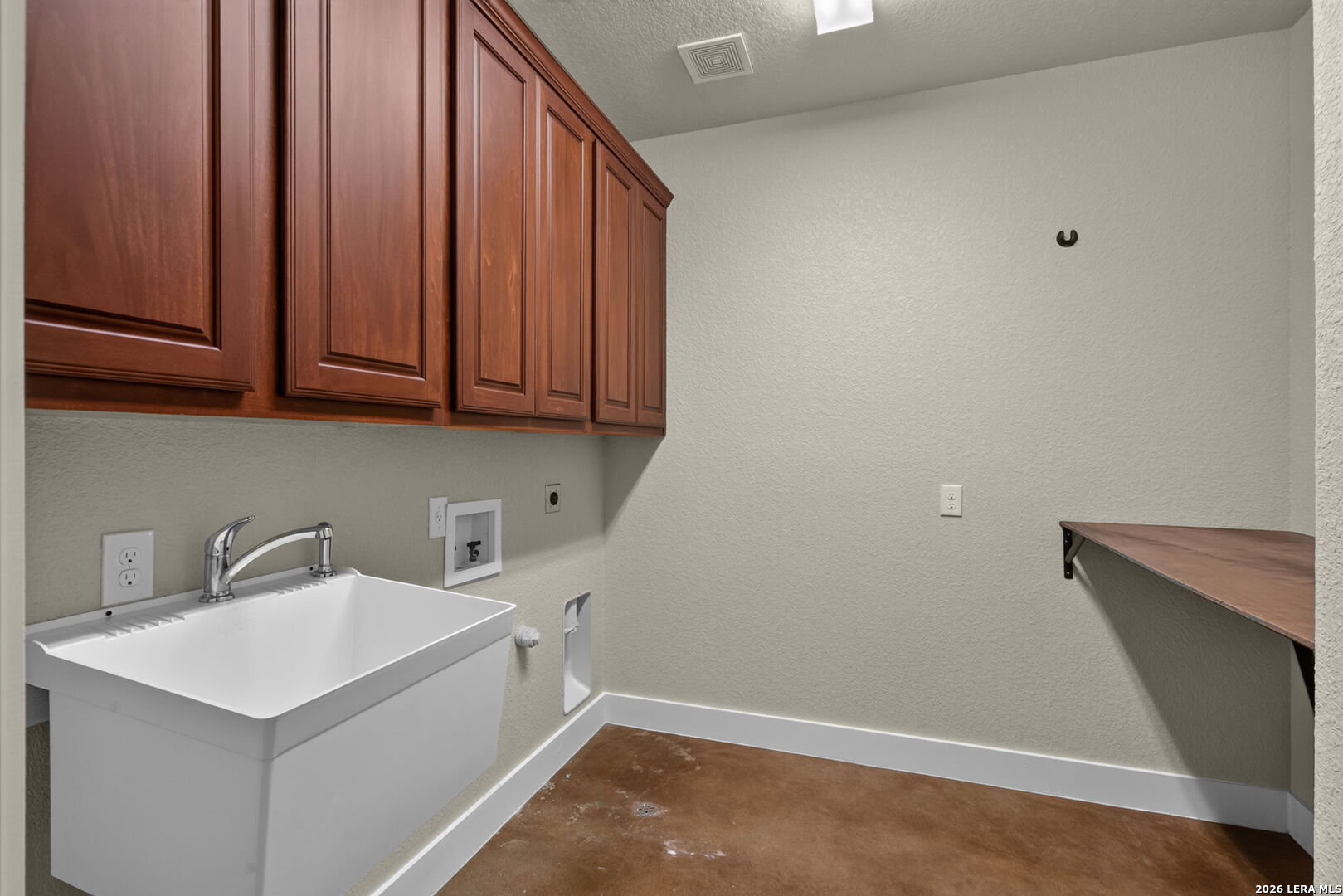 979 Long Meadow Spring Branch, TX 78070 - Photo 32 of 50 Gallery Image 32