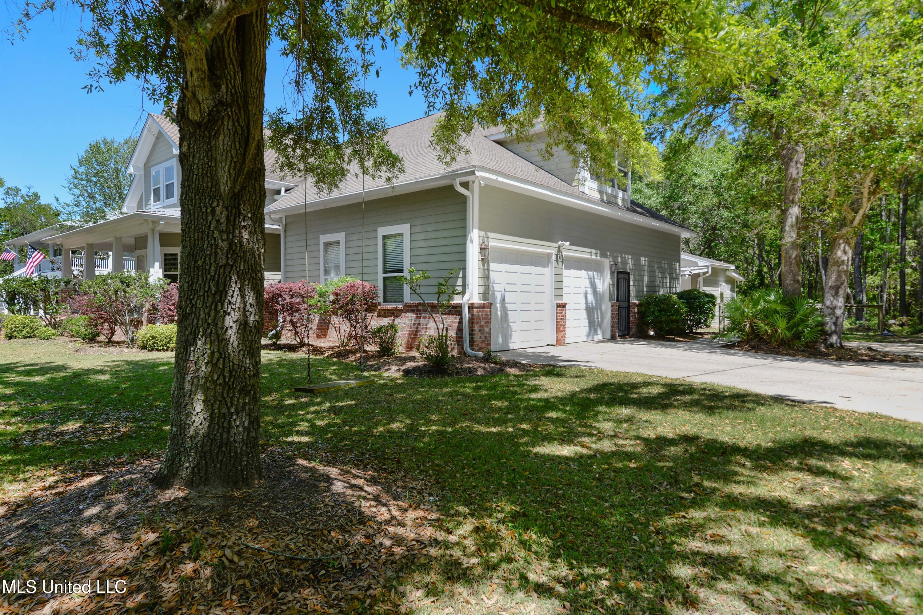 3100 Eagle Point Road Ocean Springs, MS 39564 - Photo 3 of 53 003 (14)