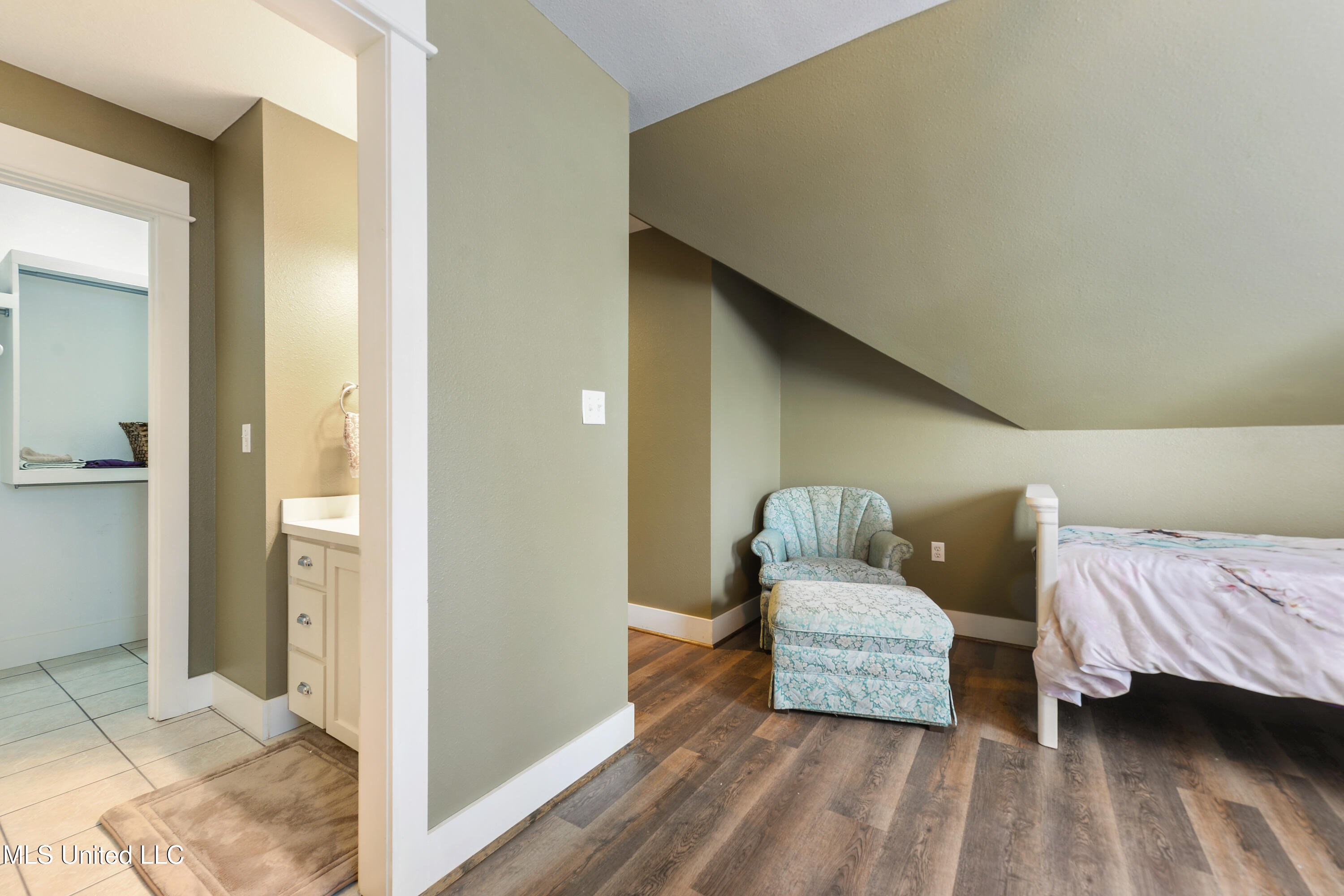 3100 Eagle Point Road Ocean Springs, MS 39564 - Photo 32 of 53 034 (1)