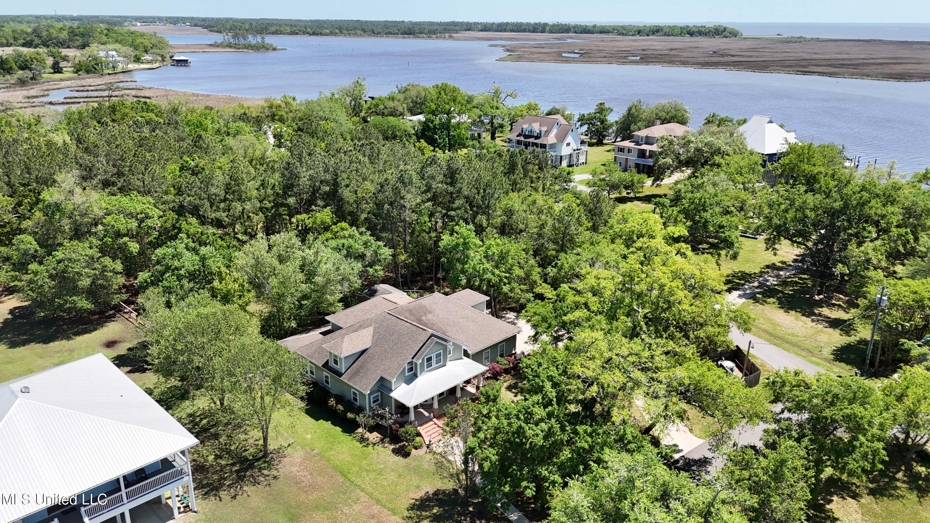 3100 Eagle Point Road Ocean Springs, MS 39564 - Photo 46 of 53 048 (1)