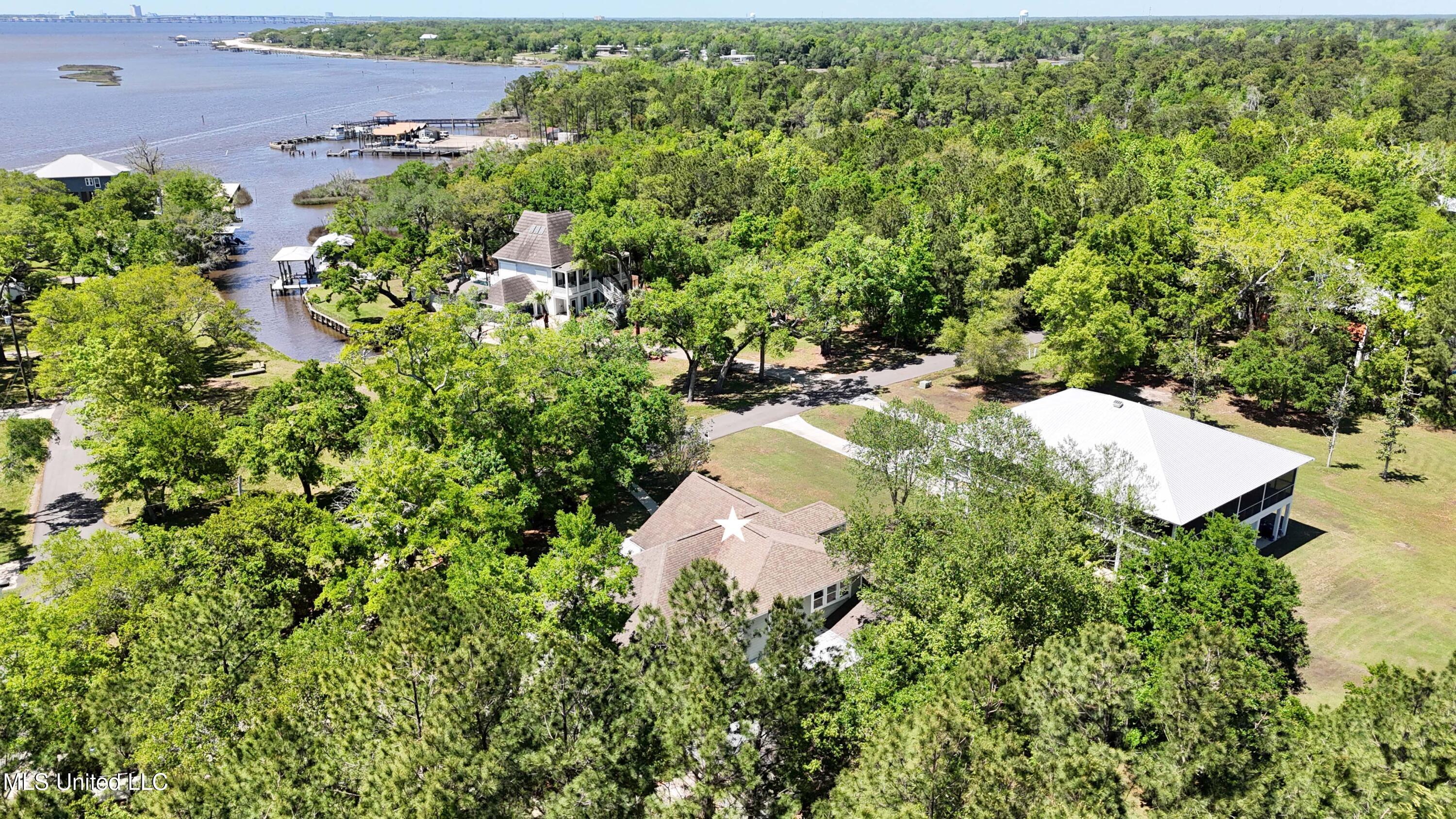 3100 Eagle Point Road Ocean Springs, MS 39564 - Photo 50 of 53 052 (1)