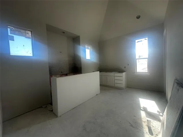 a view of empty room with window