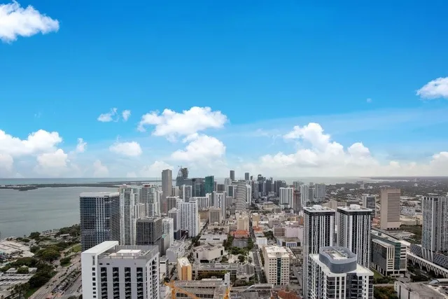 $649,000 | 851 Northeast 1st Avenue, Unit 2202, Miami, FL 33132