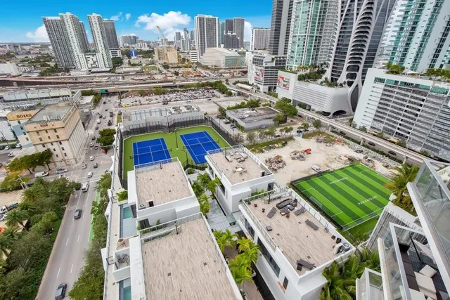 $649,000 | 851 Northeast 1st Avenue, Unit 2202, Miami, FL 33132