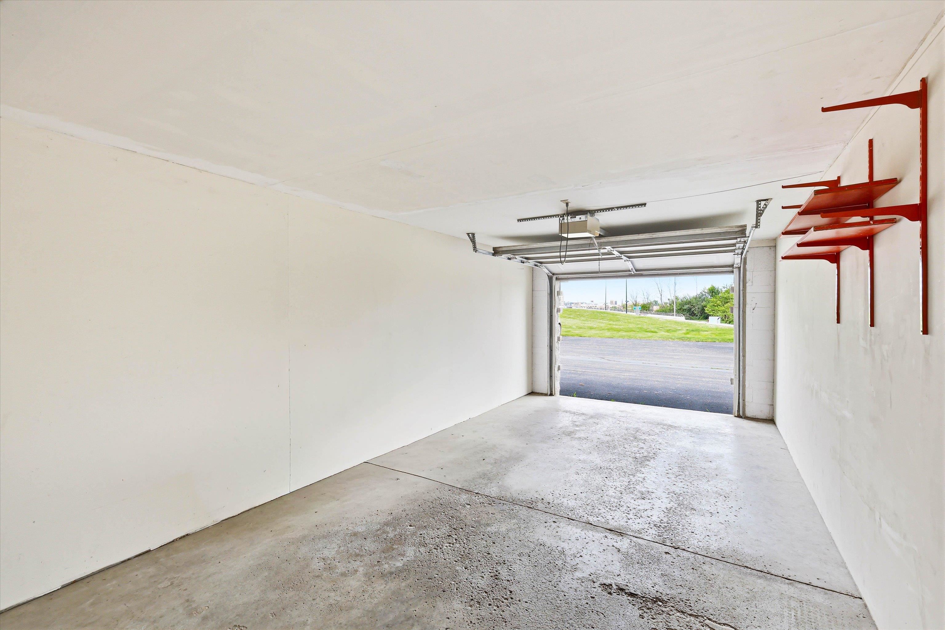 1001 South Oneida Street, Unit 2E Appleton, WI 54915 - Photo 23 of 29
