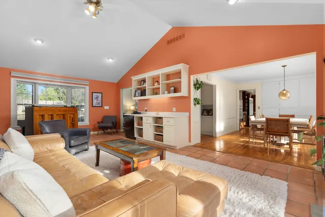 $579,900 | 1914 Eastwood Avenue, Janesville, WI 53545