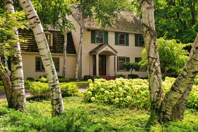 $579,900 | 1914 Eastwood Avenue, Janesville, WI 53545