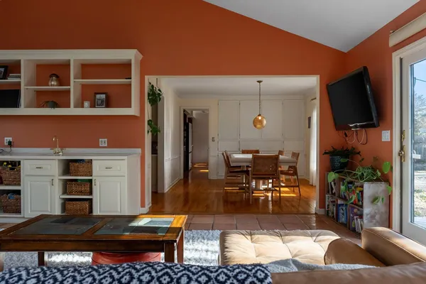 $579,900 | 1914 Eastwood Avenue, Janesville, WI 53545