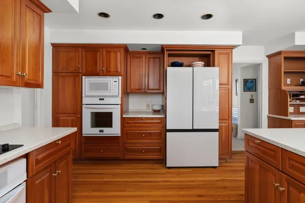 $579,900 | 1914 Eastwood Avenue, Janesville, WI 53545