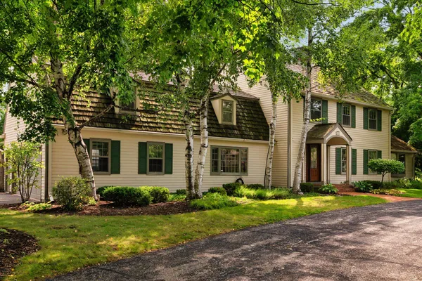 $579,900 | 1914 Eastwood Avenue, Janesville, WI 53545