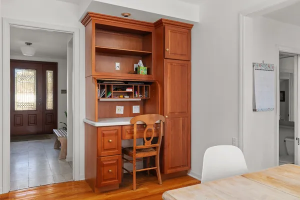 $579,900 | 1914 Eastwood Avenue, Janesville, WI 53545