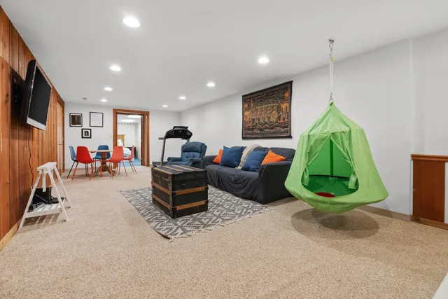 $579,900 | 1914 Eastwood Avenue, Janesville, WI 53545