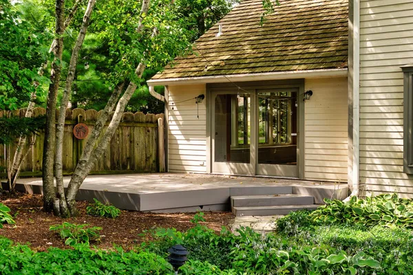 $579,900 | 1914 Eastwood Avenue, Janesville, WI 53545