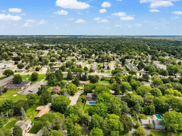 $579,900 | 1914 Eastwood Avenue, Janesville, WI 53545