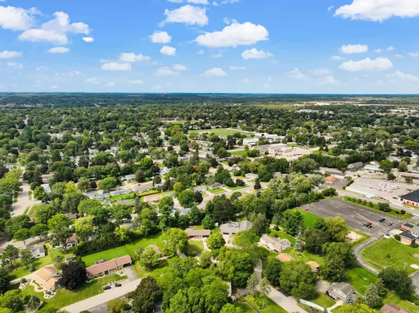 $579,900 | 1914 Eastwood Avenue, Janesville, WI 53545