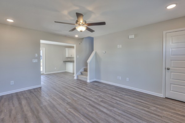 7 Laurel View Street Manchester, TN 37355 - Photo 3 of 15
