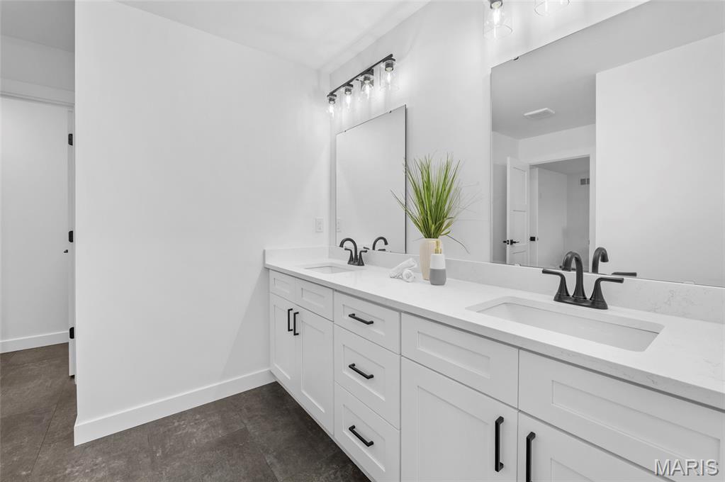 316 Rumsfeld Drive Troy, IL 62294 - Photo 26 of 37 Gallery Image 26