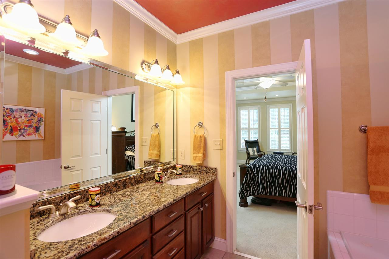 7311 Fontana Ridge Lane Raleigh, NC 27613 - Photo 14 of 25 Photo 14