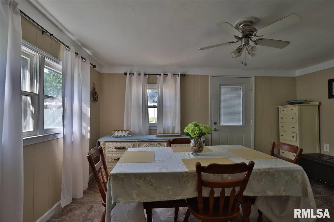 111 West Stonegate Road Peoria, IL 61614 - Photo 14 of 36 Gallery Image 14