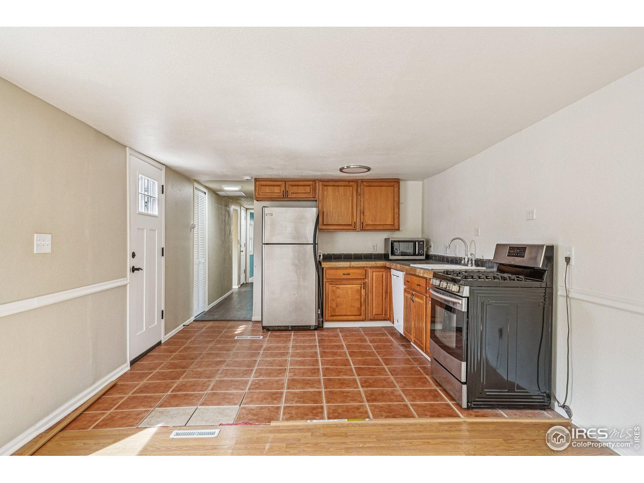 5505 Valmont Road, Unit 20 Boulder, CO 80301 - Photo 8 of 21 Gallery Image 8