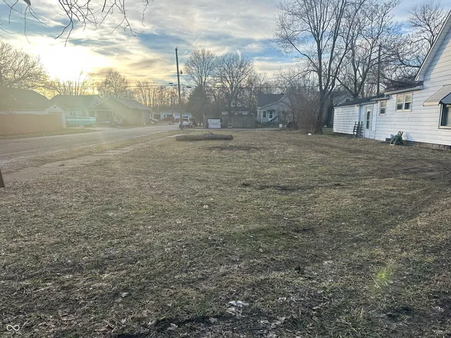 $6,500 | 1531 South 18th Street, Terre Haute, IN 47803