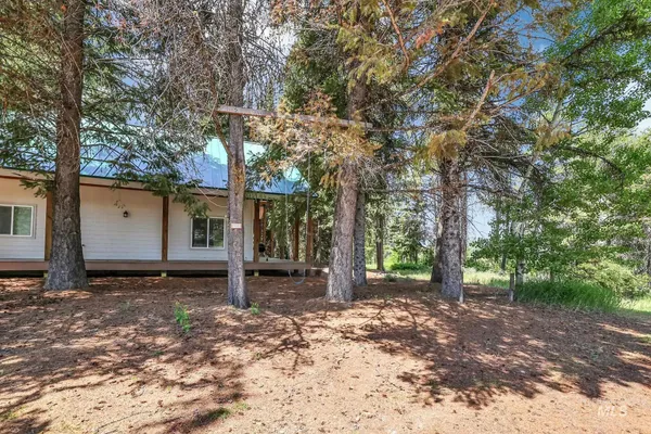 $925,000 | 136 Paradise Lane, Donnelly, ID 83615