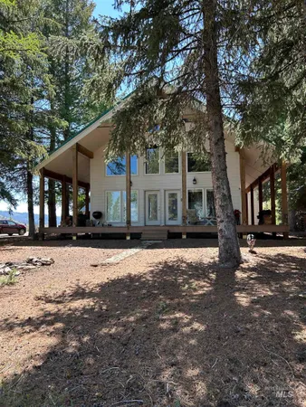$925,000 | 136 Paradise Lane, Donnelly, ID 83615