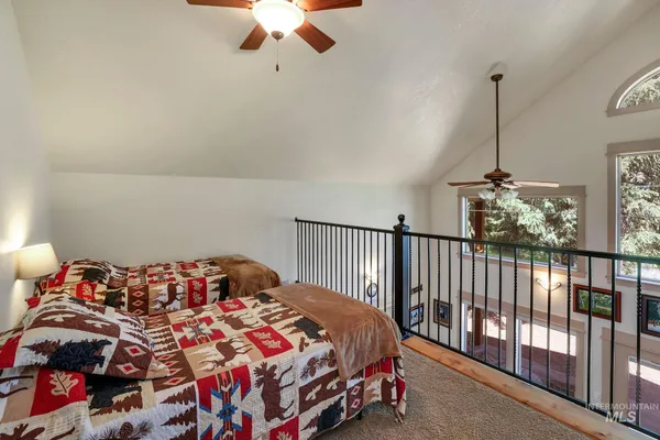 $925,000 | 136 Paradise Lane, Donnelly, ID 83615