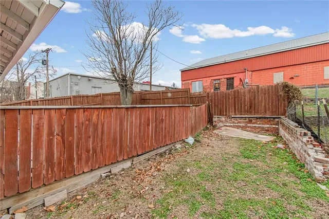 $99,900 | 209 South Folger Street, Carrollton, MO 64633