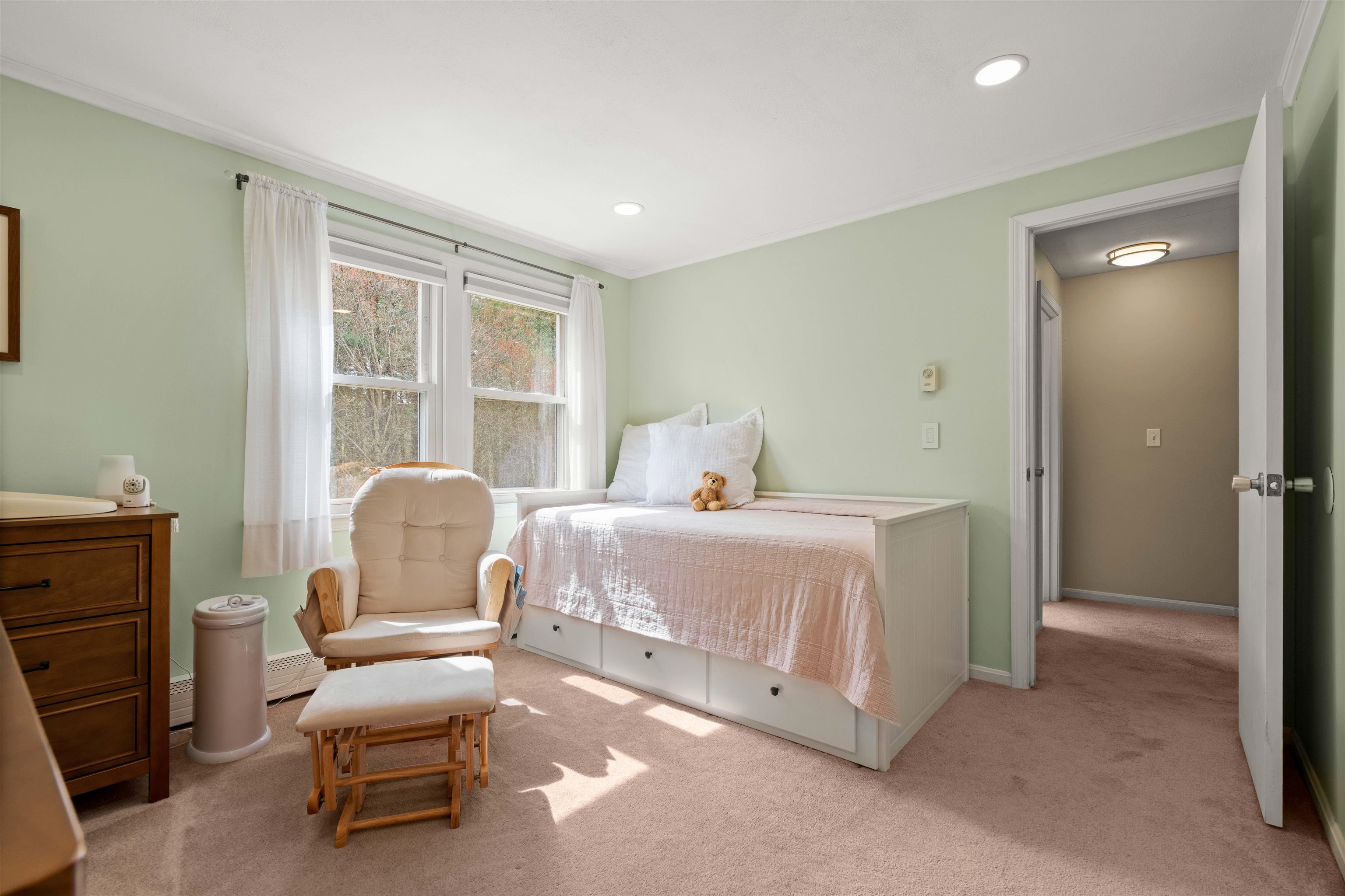 151 Rockingham Road, Unit A Derry, NH 03038 - Photo 13 of 33