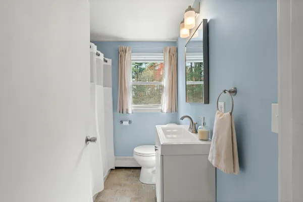 $375,000 | 151 Rockingham Road, Unit A, Derry, NH 03038