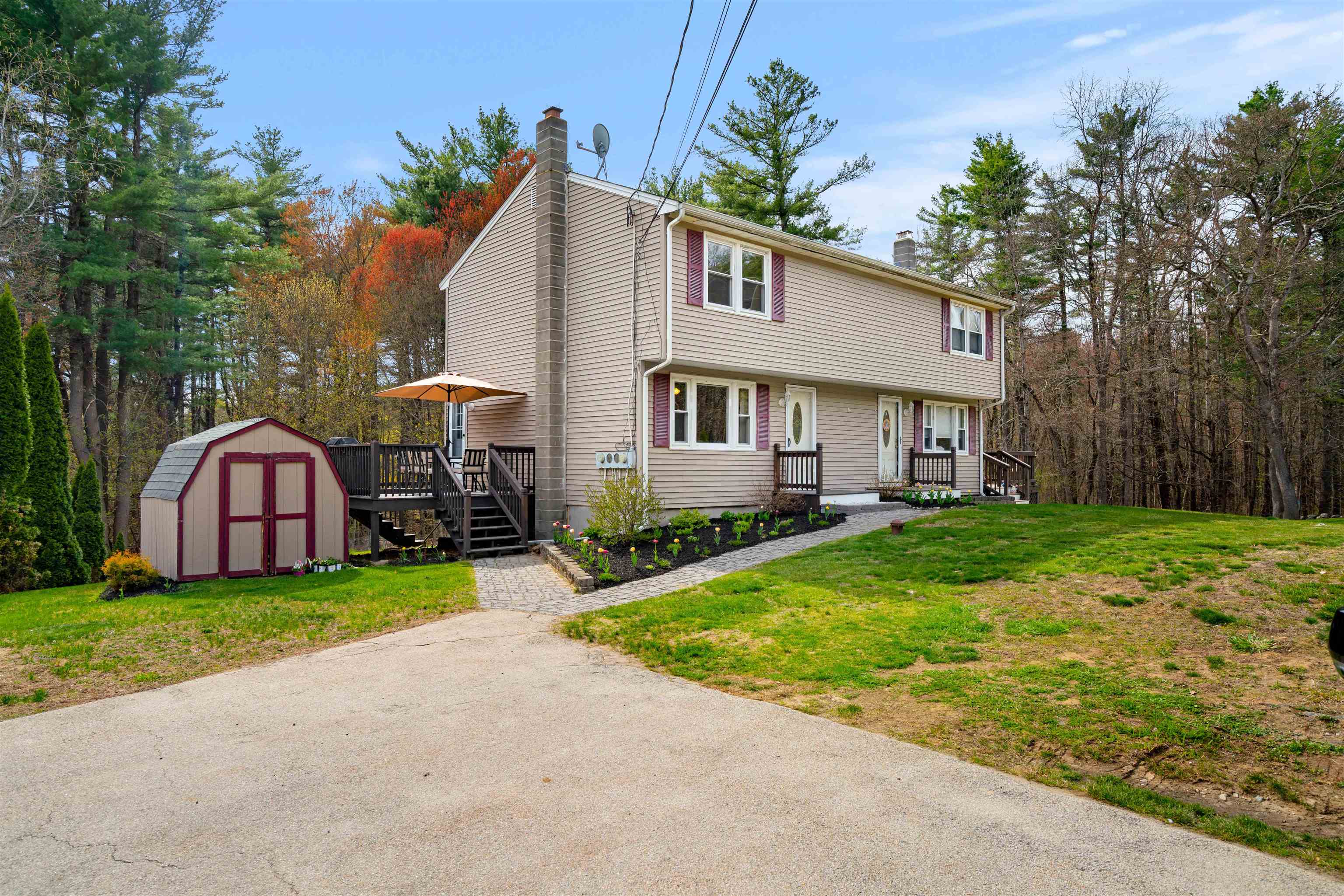 151 Rockingham Road, Unit A Derry, NH 03038 - Photo 23 of 33