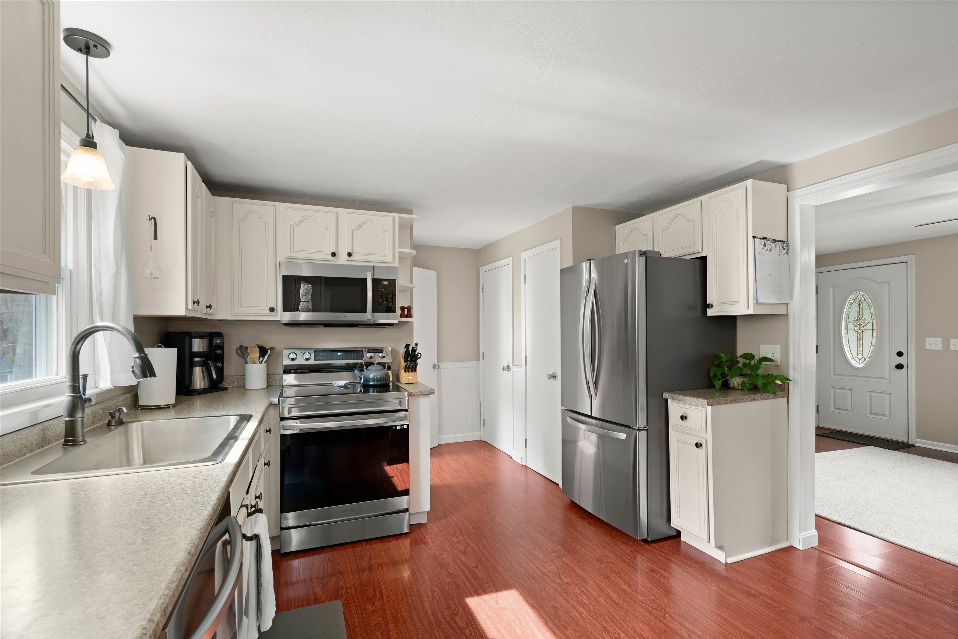 151 Rockingham Road, Unit A Derry, NH 03038 - Photo 8 of 33