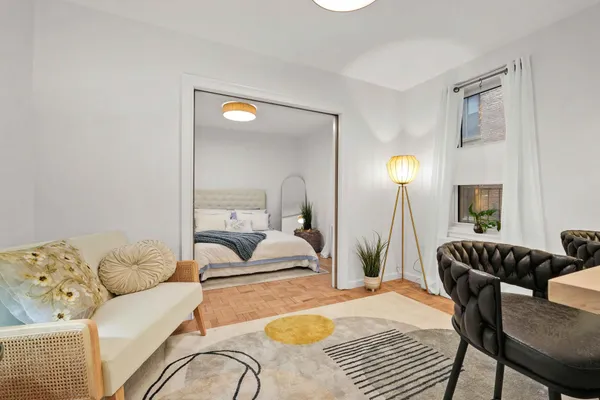 $450,000 | 30 Monroe Place, Unit 1D | Brooklyn Heights
