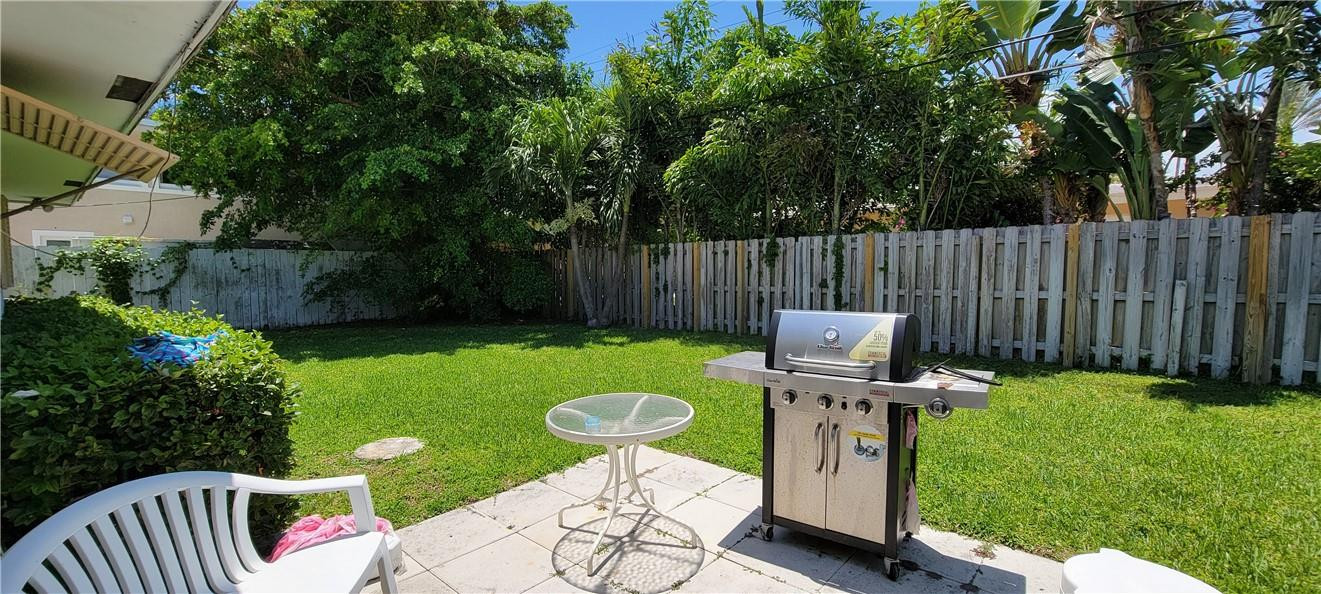 441 Northeast Spanish Court Boca Raton, FL 33432 - Photo 40 of 45 Photo 40