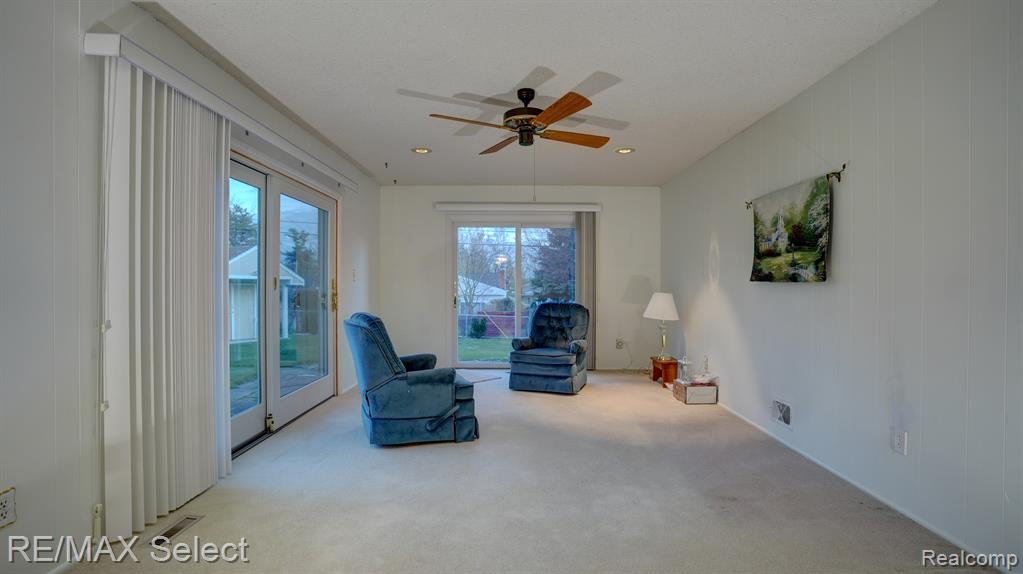 2217 Miller Road Flint, MI 48503 - Photo 15 of 28