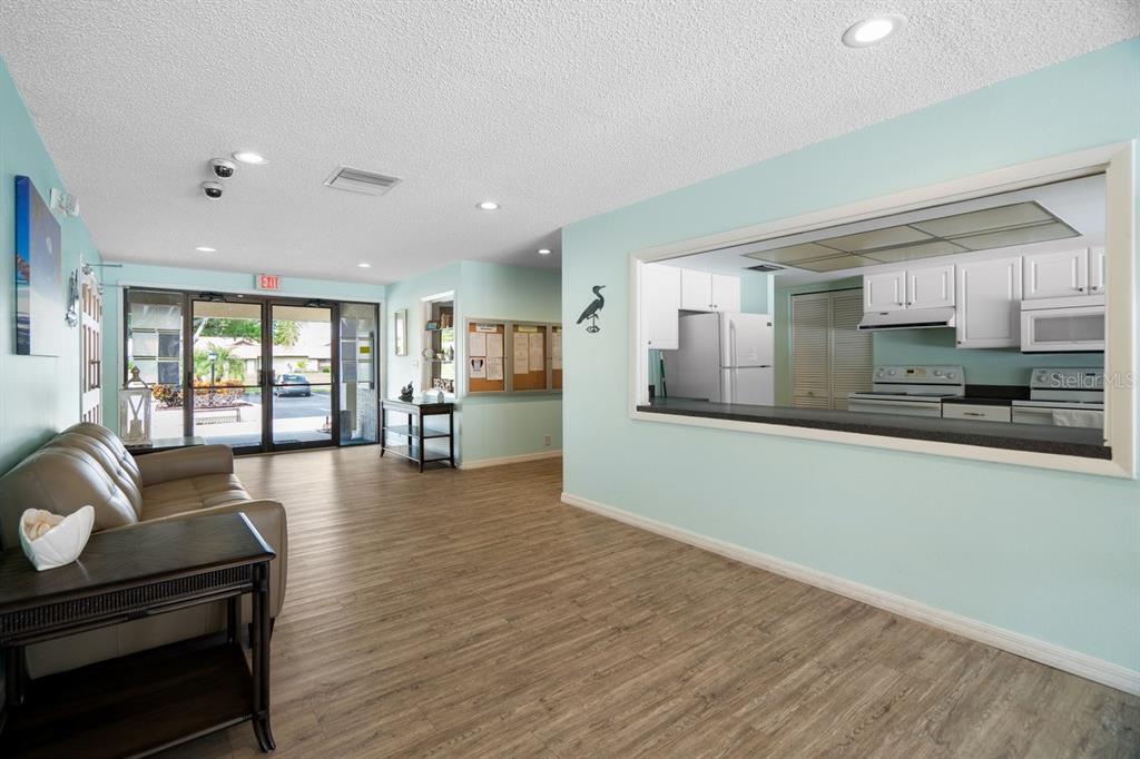 2538 Oakleaf Lane, Unit 33B Clearwater, FL 33763 - Photo 43 of 60