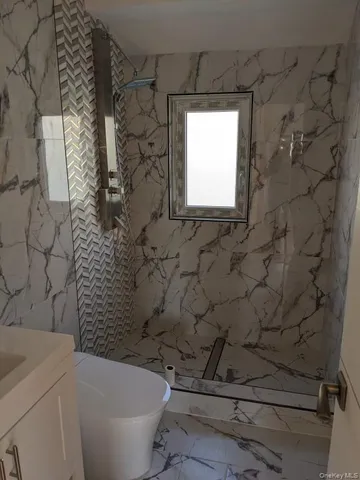 $899,000 | 102-31 164th Avenue | Howard Beach