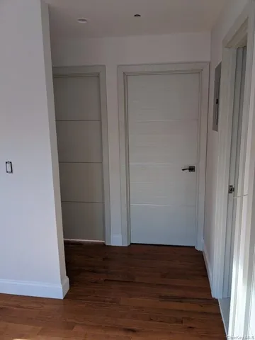 $899,000 | 102-31 164th Avenue | Howard Beach